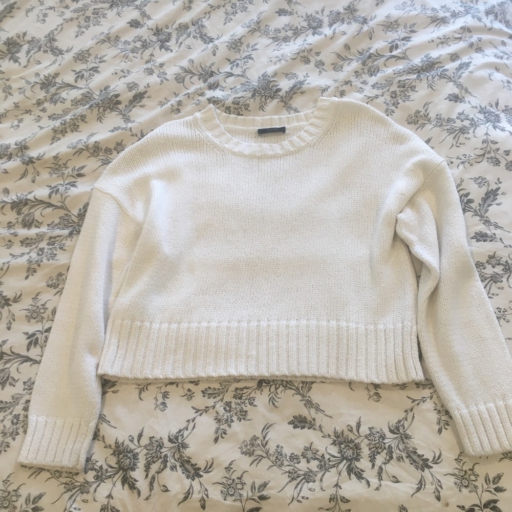 J Crew white cropped crewneck sweater.